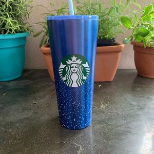 Assortment of cold cups